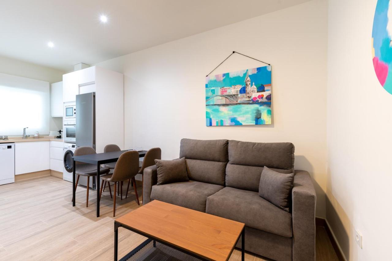 Apartamentos Cervantes 17 Seville Luaran gambar