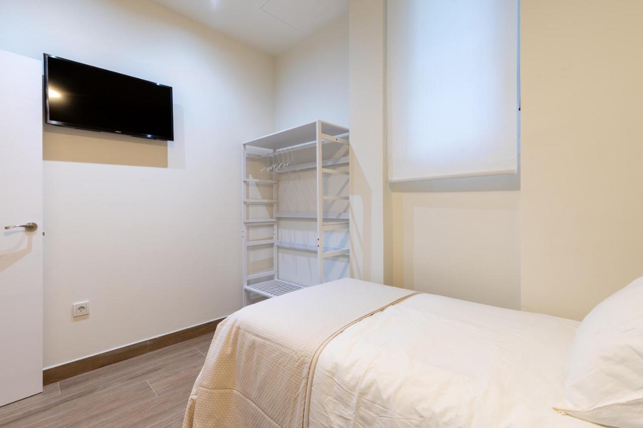 Apartamentos Cervantes 17 Seville Luaran gambar