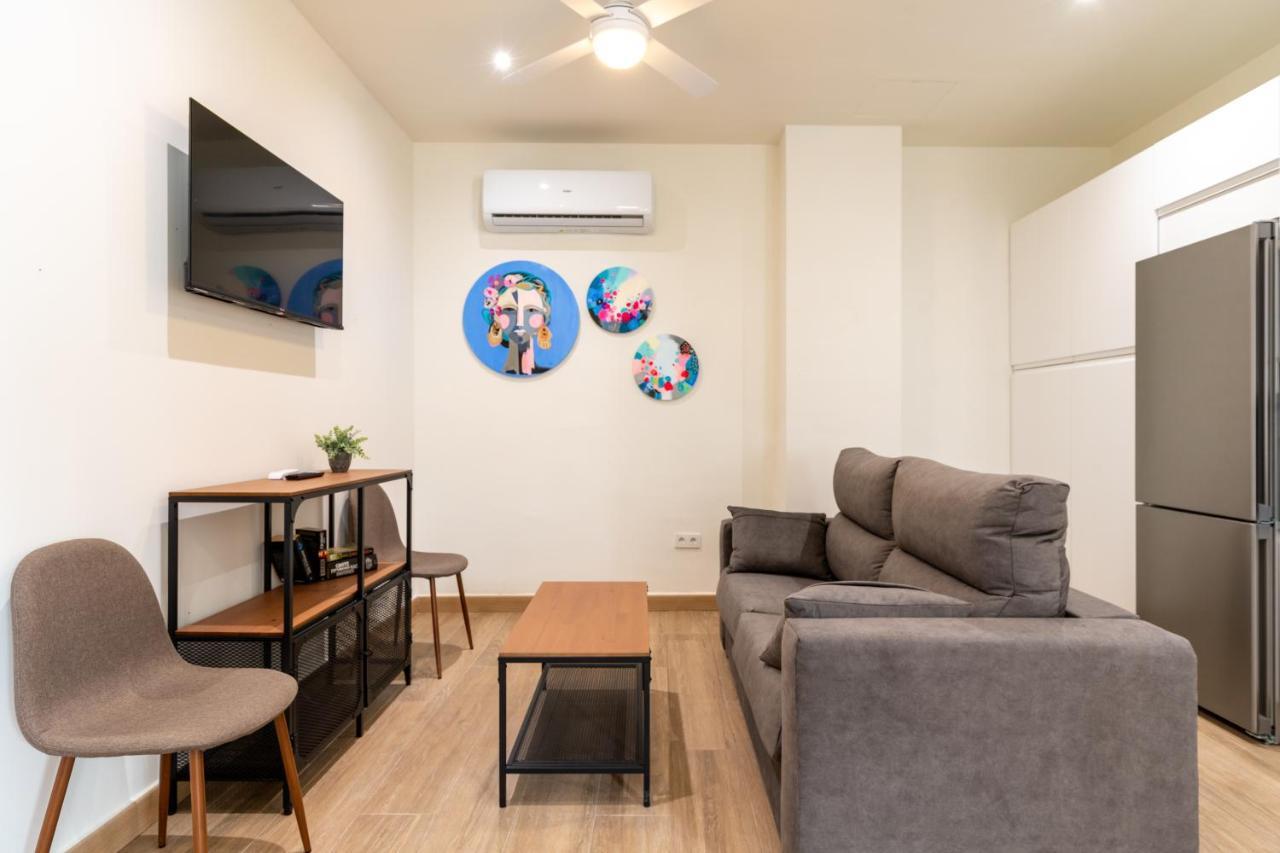 Apartamentos Cervantes 17 Seville Luaran gambar