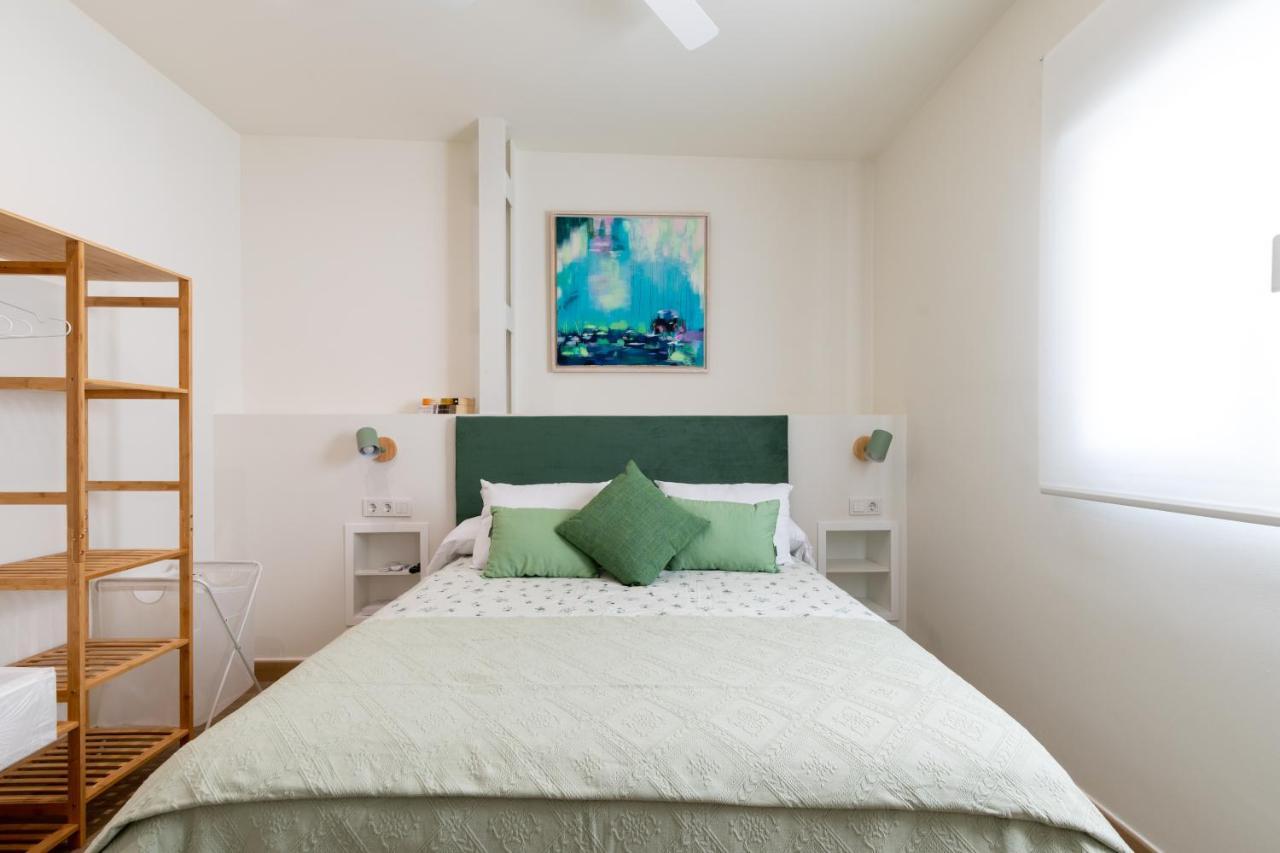 Apartamentos Cervantes 17 Seville Luaran gambar