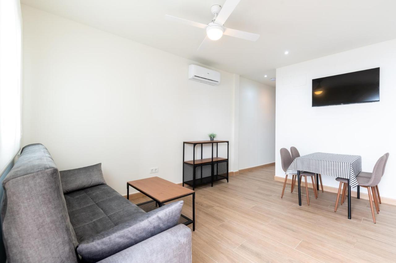 Apartamentos Cervantes 17 Seville Luaran gambar